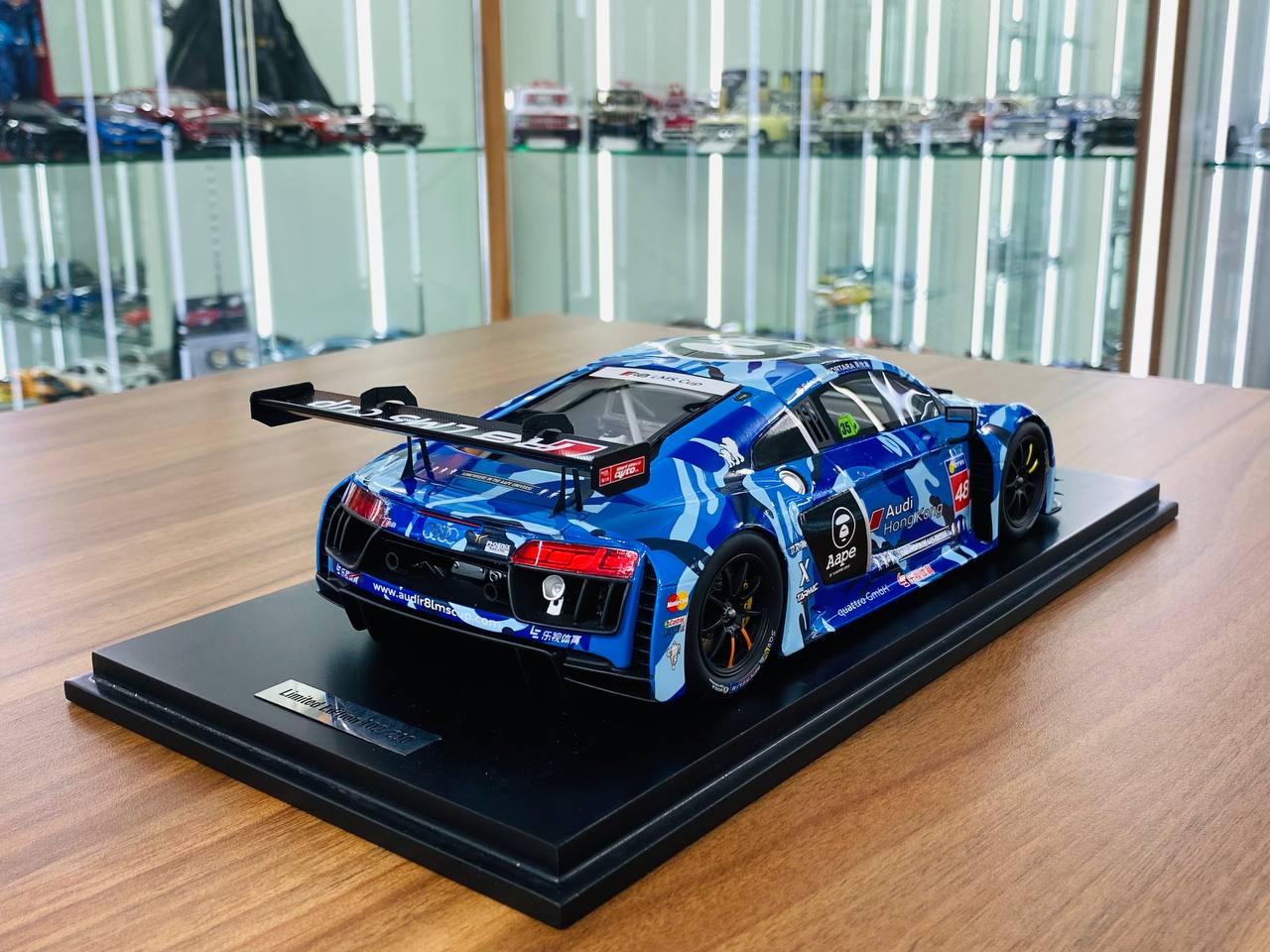 1/18 Resin Model - Tarmac Works Audi R8 LMS Cup Sepang Winner 2016 #48