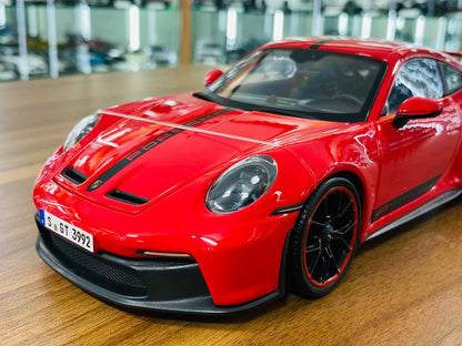 1/18 Diecast Maisto Porsche 911 GT3 red