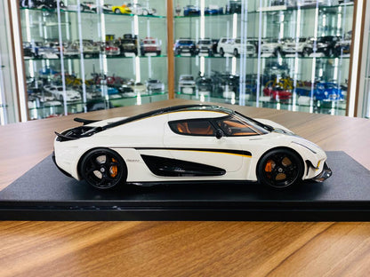 GT Spirit Koenigsegg Regera - 1/18 Resin Model, Not Opening - White