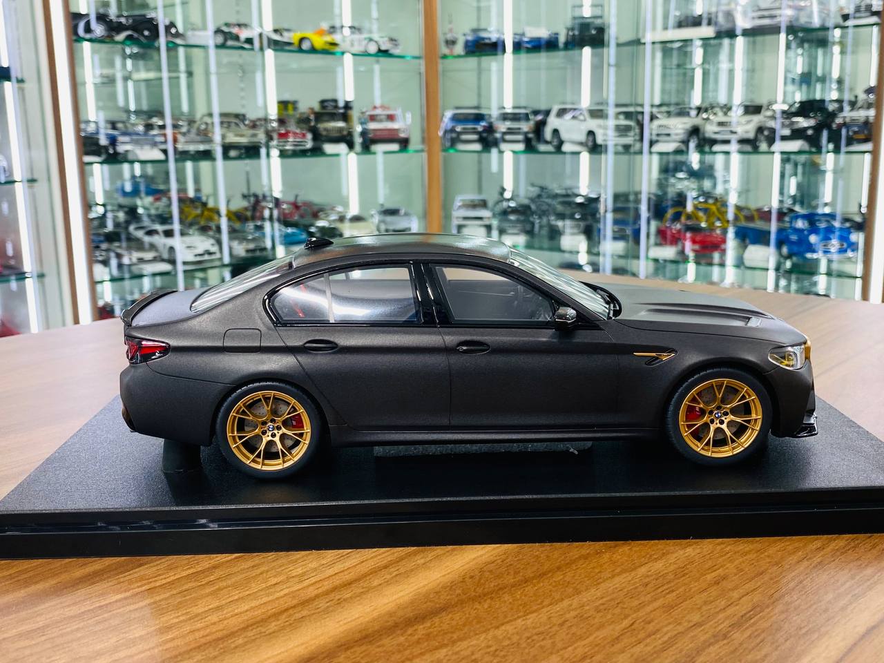 1/18 Resin BMW M5 CS  GT Spirit Scale Model - Collectors Car