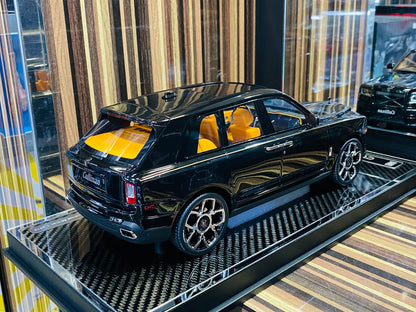 1/18 YY Model Rolls Royce Cullinan Resin Model - Black | Limited Edition