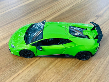 1/18 Diecast Full opening  Maisto Lamborghini Huracan perfomante in Green