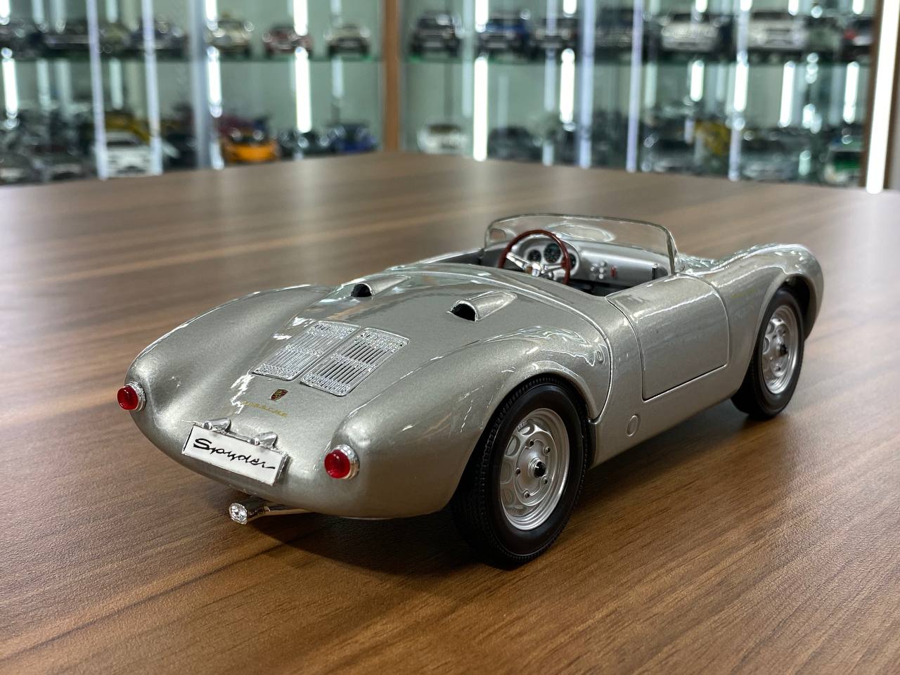 1/18 Diecast Maisto Porsche 550 A Speedster in silver