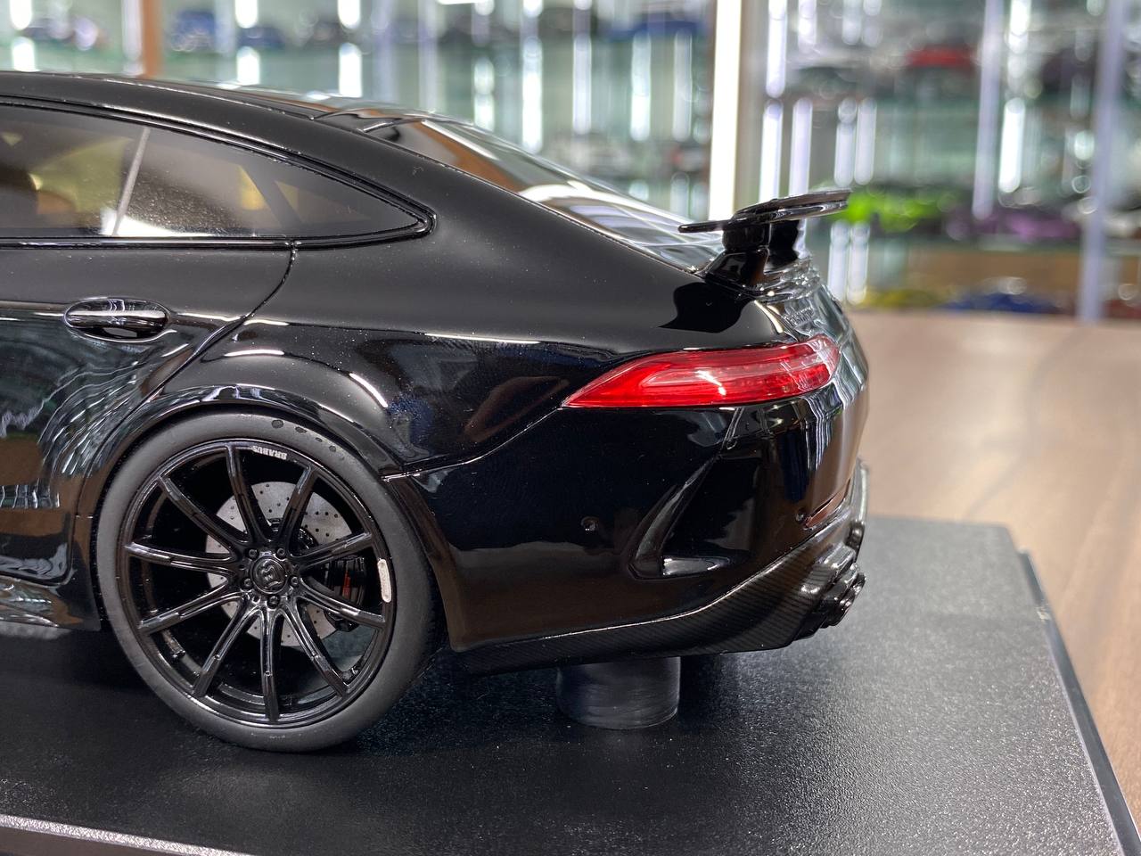 Mercedes-Benz BRABUS 930 Black 1/18 Resin Model by GT Spirit - Limited Edition