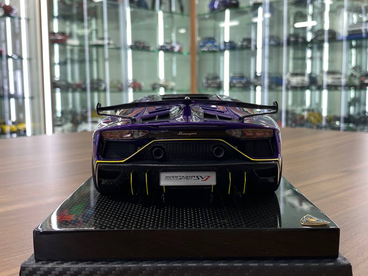 1/18 Resin Lamborghini Aventador Roadster SVJ by MR Collection in Metallic Purple Italy Flag