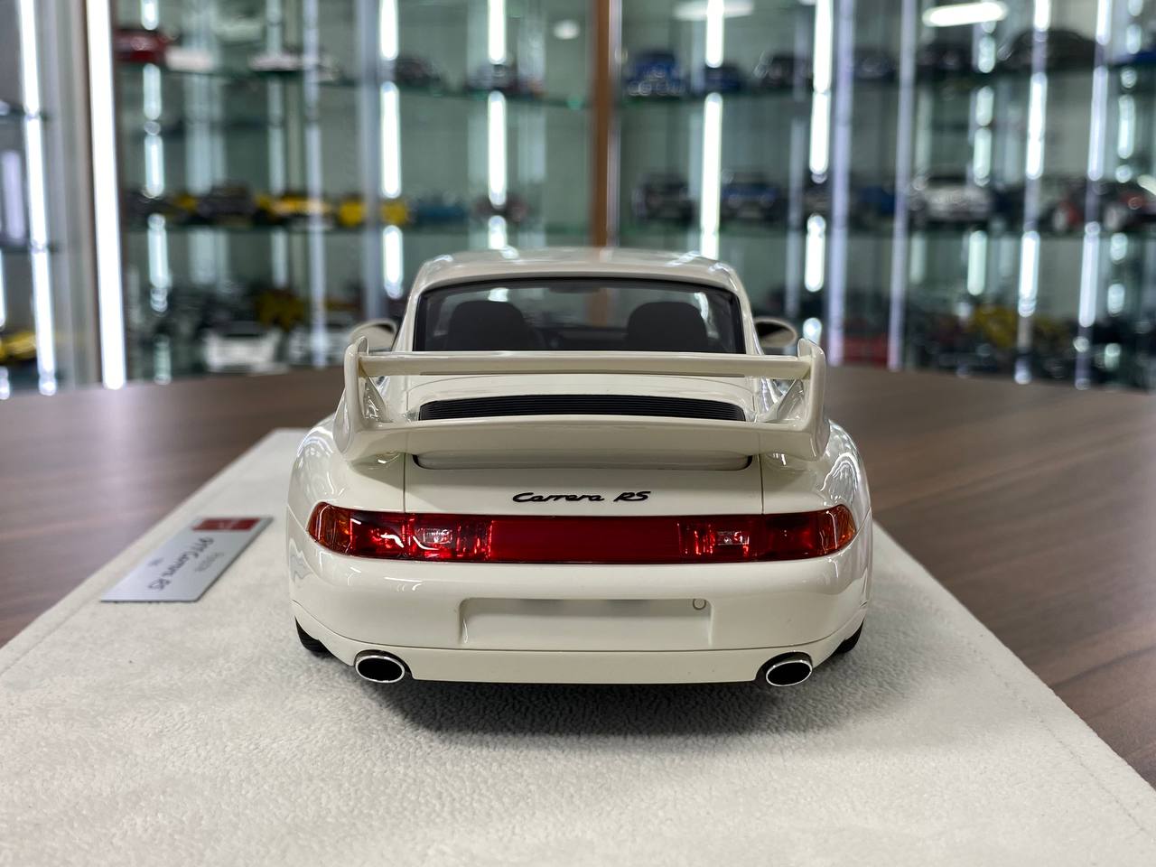 1/18 Resin - Porsche 911 (993) Carrera RS 1995 (Japan Version) White by Make Up