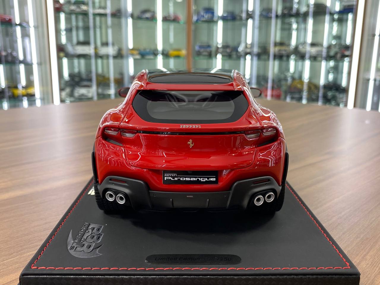 1/18 BBR Models Ferrari Purosangue Red - Limited Edition (250 units)