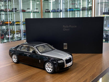 1:18 Diecast – Kyosho Rolls Royce Ghost (Full Opening) in Black/Silver