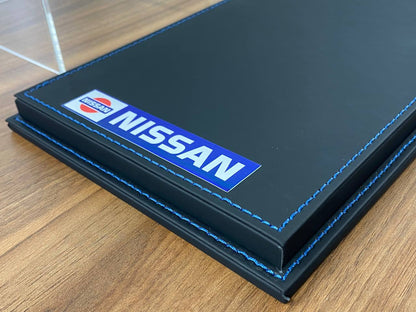 1/18 Acrylic Display Case with Black Leather Base [Classic Nissan Logo Custom Printed]