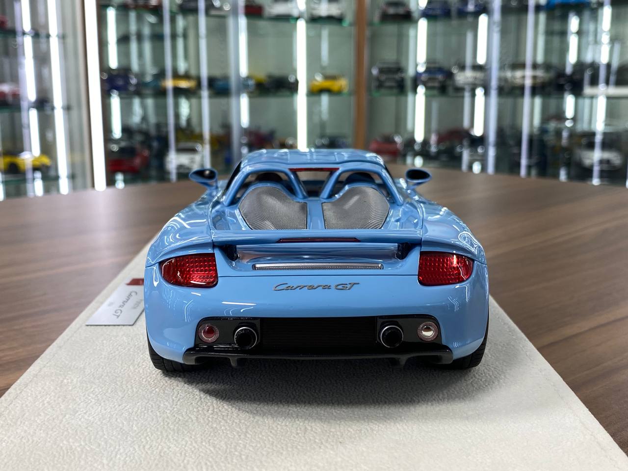 1:18 Resin Model – Make Up Porsche Carrera GT 2004 – Gulf Blue (Limited Edition)