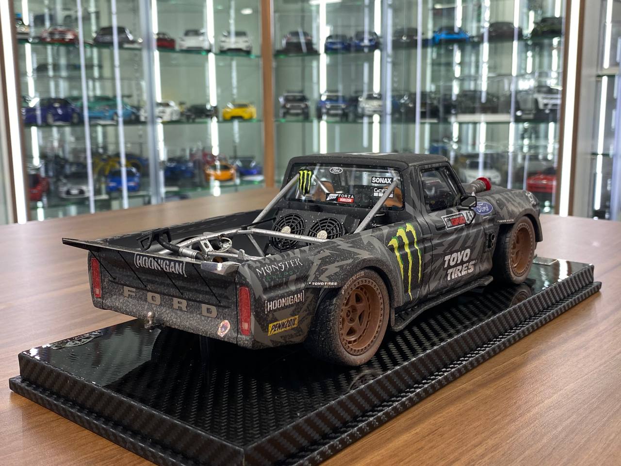 1:18 Resin VIP Model Ford Hoonitruck Monster Dirty Decal (RARE Ken Block's Gymkhana 10)