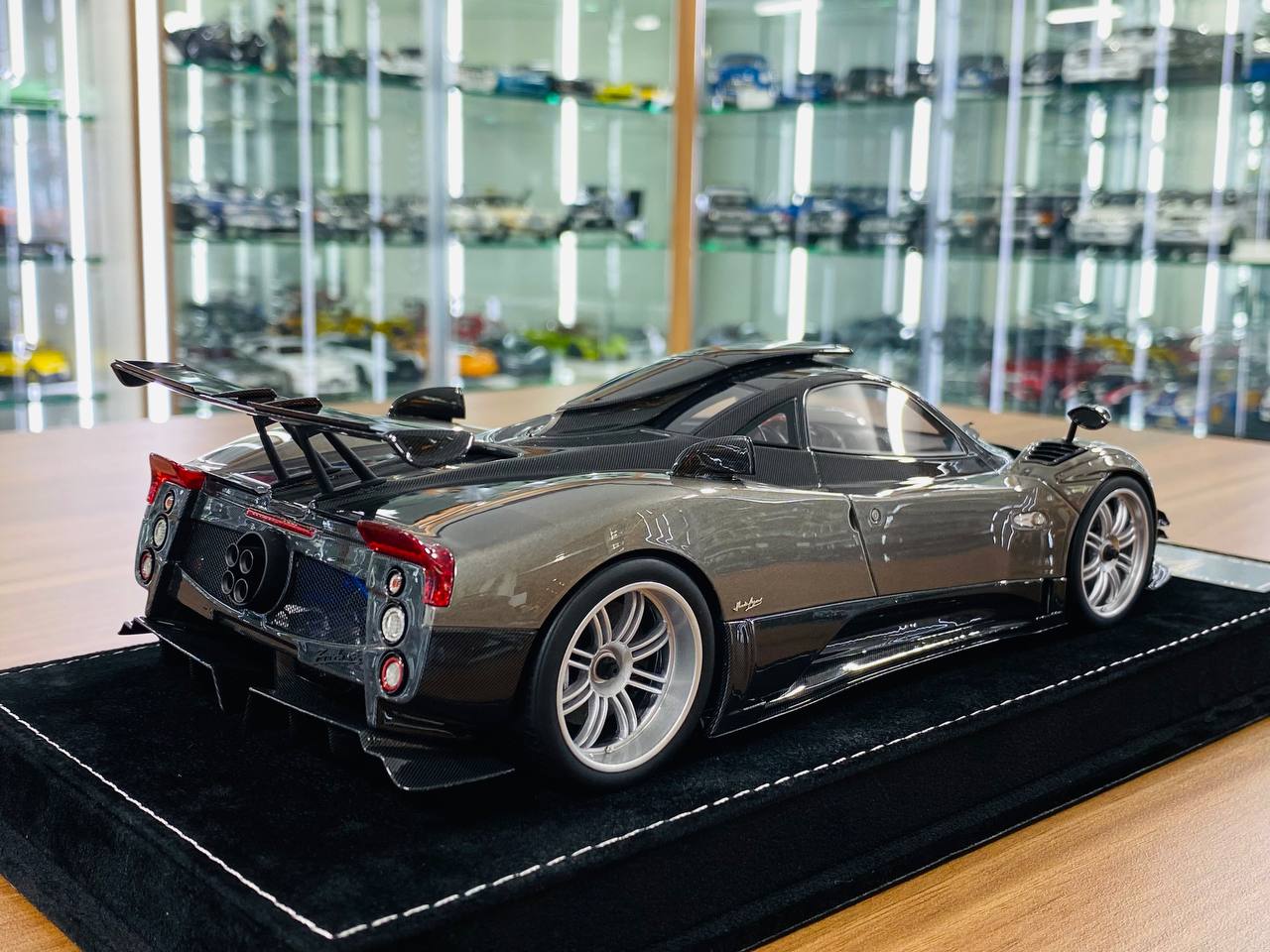 H&H Pagani Zonda 760 RS – 1/18 Resin Zonda Attack, Limited 30 Pcs.