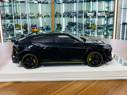 1/18 Resin – Lamborghini URUS Venatus Mansory by Timothy & Pierre