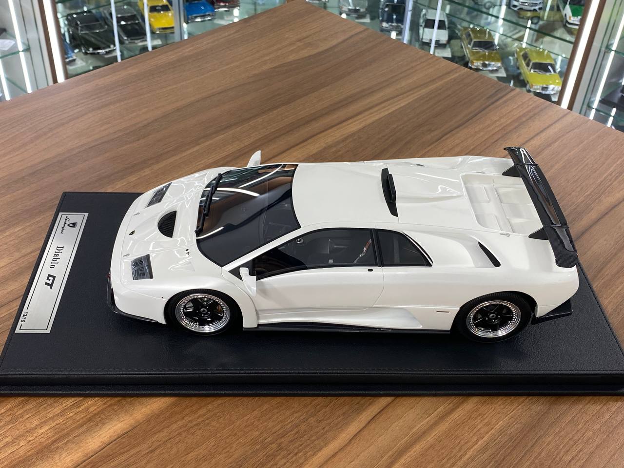 1/12 Resin Model - Lamborghini Diablo GT White