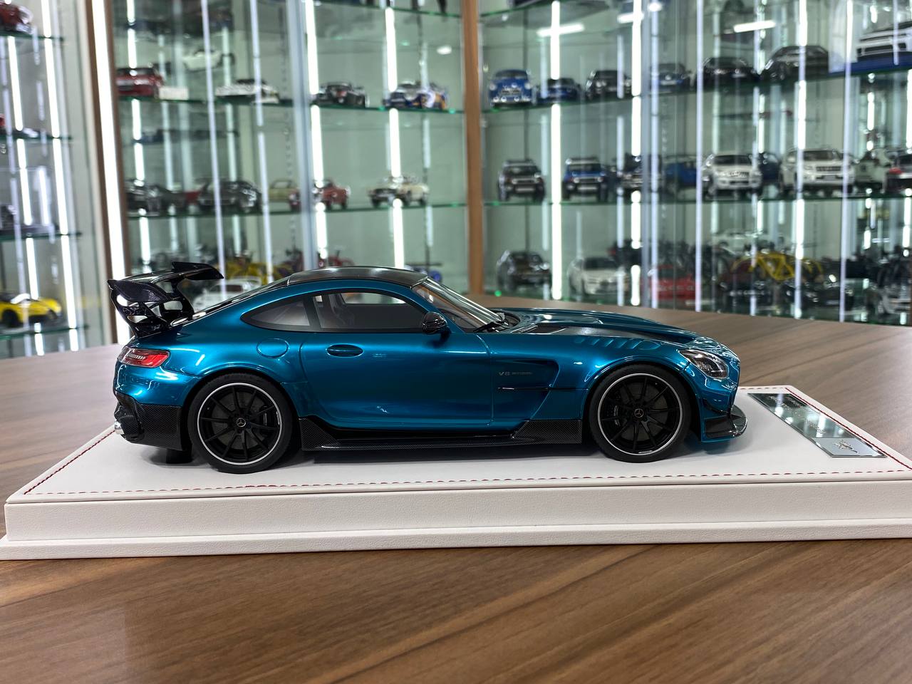 1/18 Resin Model - Mercedes AMG GT Black Series by IVY Model (Teal Blue Metallic)