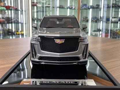 1/18 Resin Cadillac Escalade V Silver Model Car by MotorHelix