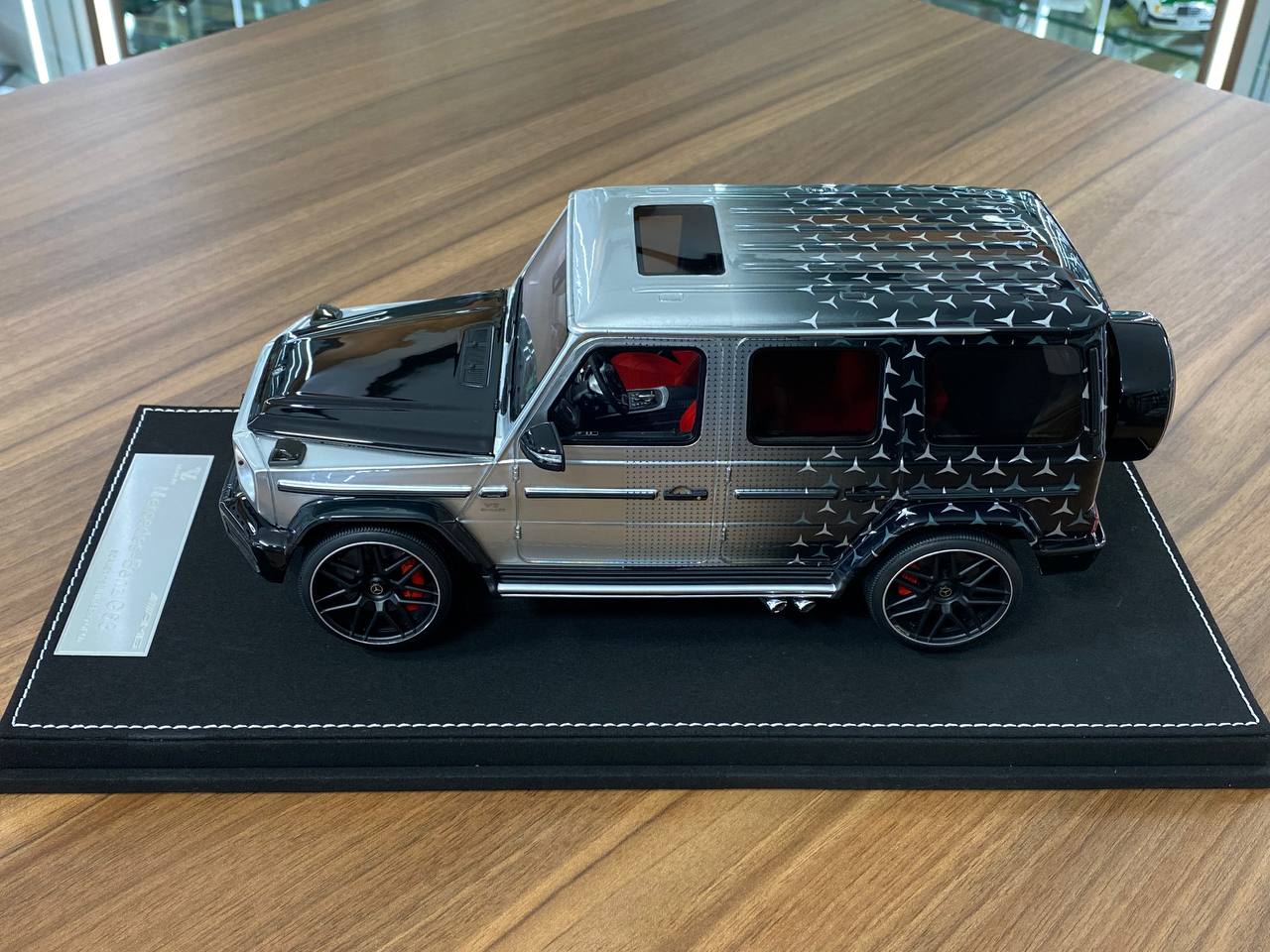 1/18 Resin Model - Mercedes-Benz AMG G63 2019 Black (Vehicle Art)