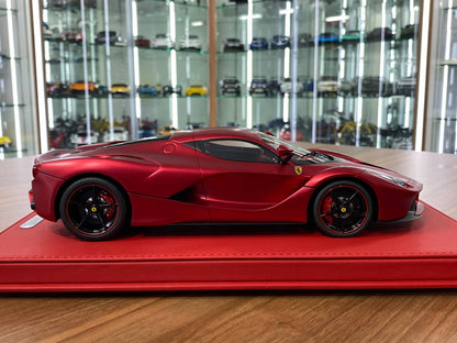 1:18 Resin – BBR Deluxe Ferrari LaFerrari Rosso Fuoco Matt