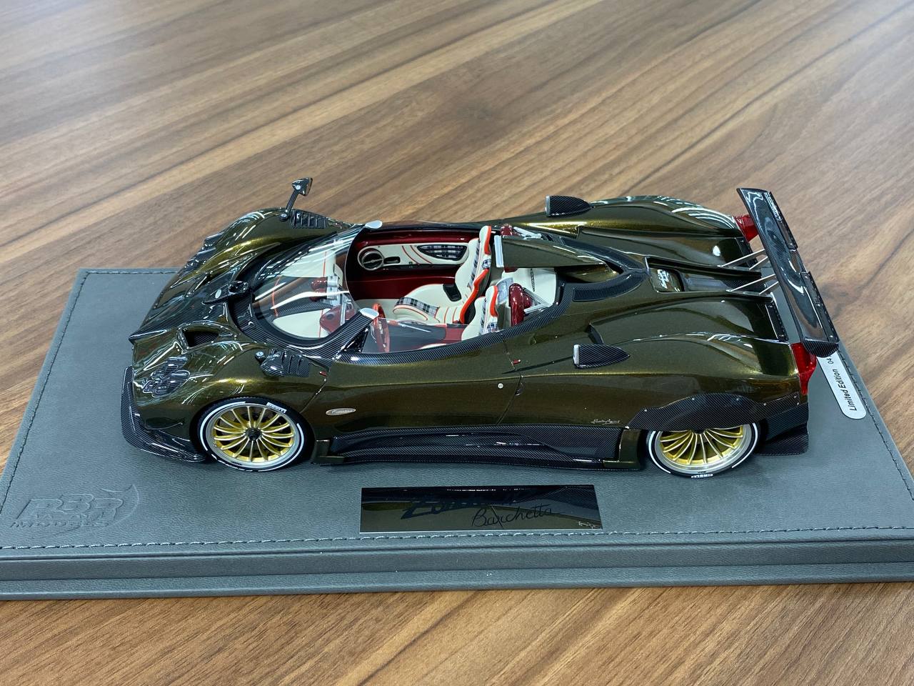 1:18 Resin Model – BBR Pagani Zonda HP Barchetta (2018) – Verde Pagani Gloss – Limited to 14 pcs