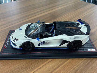 1:18 Resin MR Collection Lamborghini Aventador Roadster SVJ #63 – White/Blue – 1 of 1