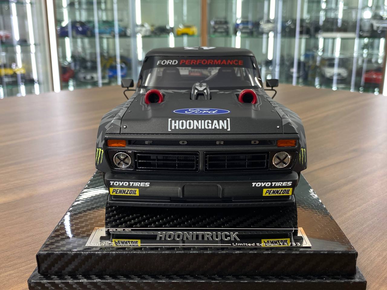 1:18 Resin VIP Model Ford Hoonitruck Monster Decal / Gold Rim(RARE Ken Block's Gymkhana 10)