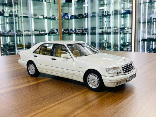 NOREV Mercedes Benz S320 - White (1997, 1/18 Scale)