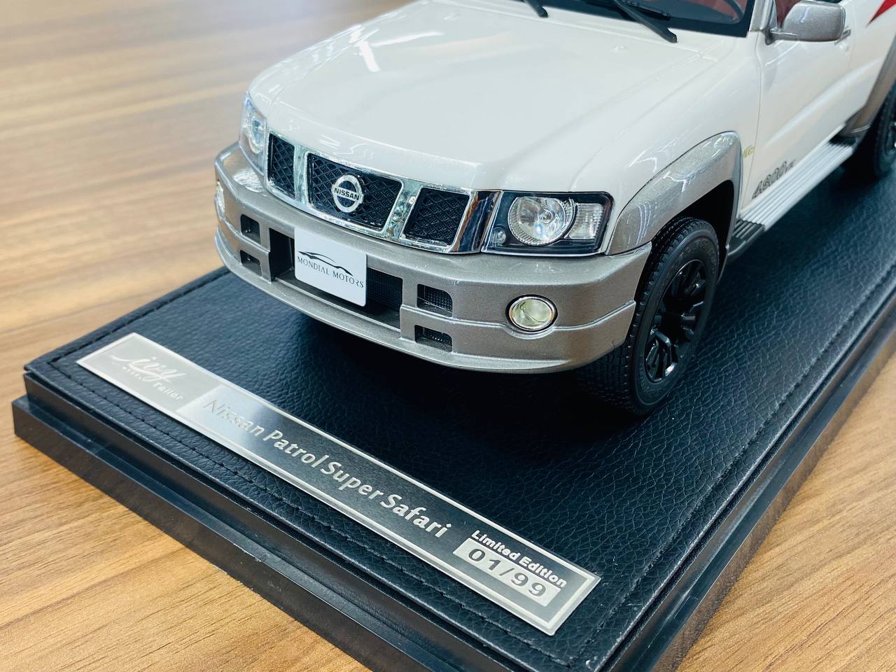 1/18 Nissan Patrol Super Safari Diecast White by IVY Models [Special Number 01/99]