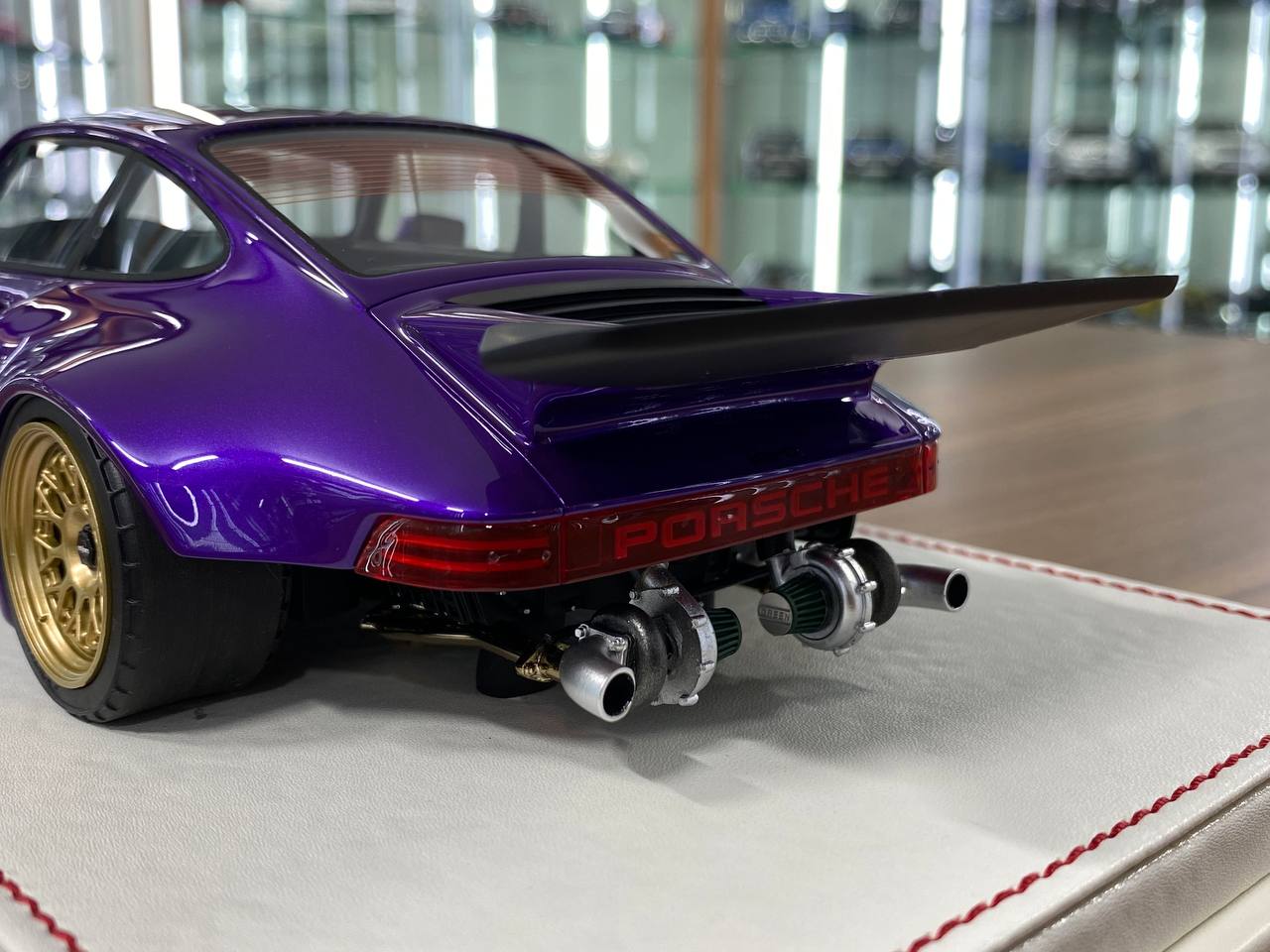 1/18 Resin Model - Porsche KS-R Purple by Runner  (Limited to 30 Pieces)