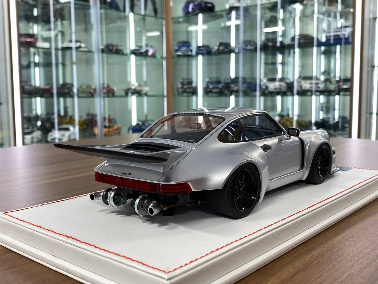 Rare 1/18 Resin Porsche KS-R Silver by Runner – Limited Edition of 30