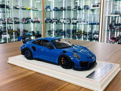 1/18 Resin Model - Dino Porsche 911 GT2 RS MR