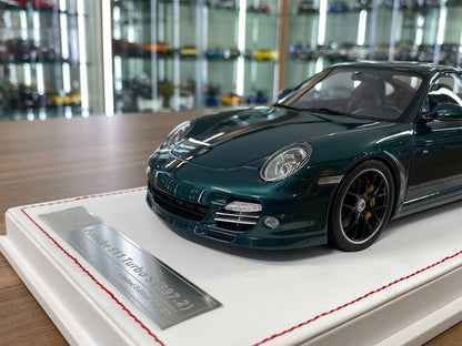 1:18 Resin- Porsche 911 Turbo S (997.2) Dark Green with Black Interior by Ivy Model