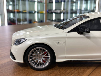 1:18 Resin - Mercedes Benz AMG CLS 63 Shooting Brake by GT Spirit (Dealer Edition)