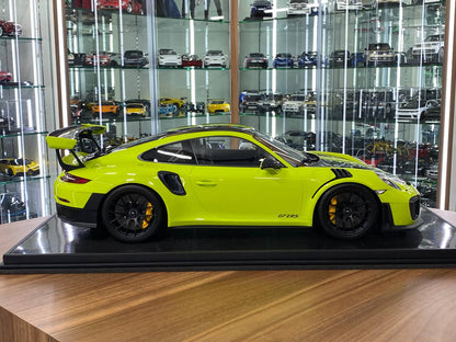 1:8 Resin Model – Dino Models Porsche 911 GT2 RS (Fluorescent Yellow)