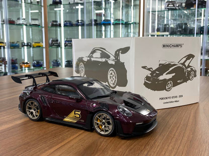 1:18 Diecast – Minichamps Porsche 911 (992) GT3 RS 2024 Weissach Paket in Purple