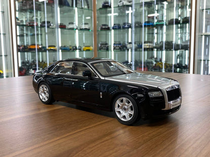 1:18 Diecast – Kyosho Rolls Royce Ghost (Full Opening) in Black/Silver