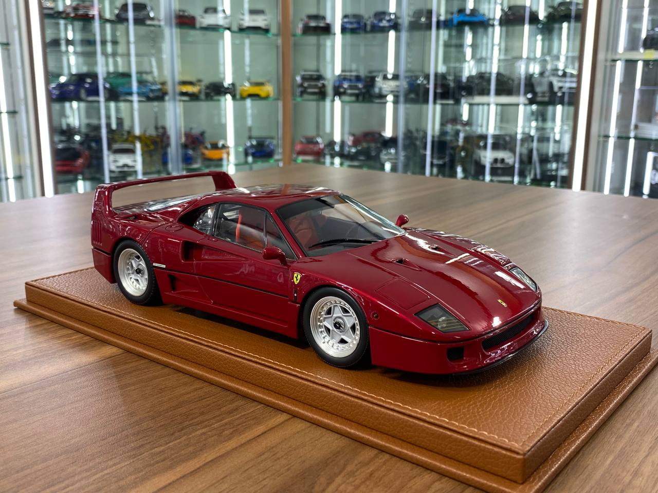 1:18 Diecast Full Opening – BBR by Kyosho Ferrari F40 (Metallic Red) Limited Edition 78pcs