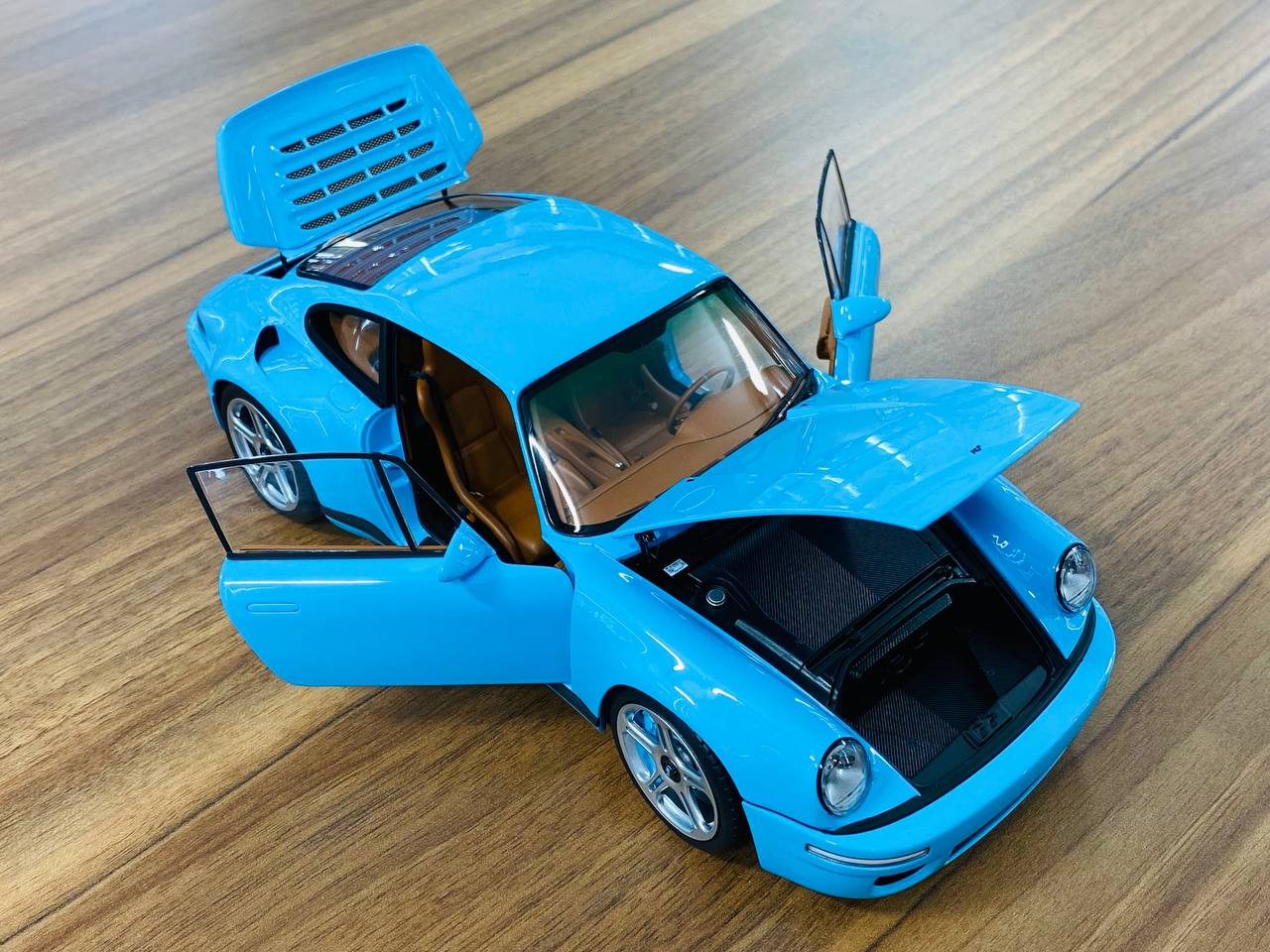 Almost Real Porsche RUF CTR Anniversary 2017 - 1/18 Diecast Model, Bavarian Sky Blue