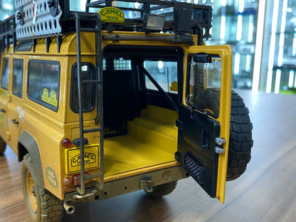 1/18 Land Rover Defender 110 "Camel Trophy Sabah-Malaysia" Dirty Version 1993 Yellow Almost Real