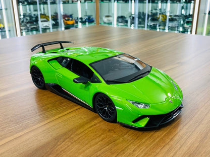 1/18 Diecast Full opening  Maisto Lamborghini Huracan perfomante in Green