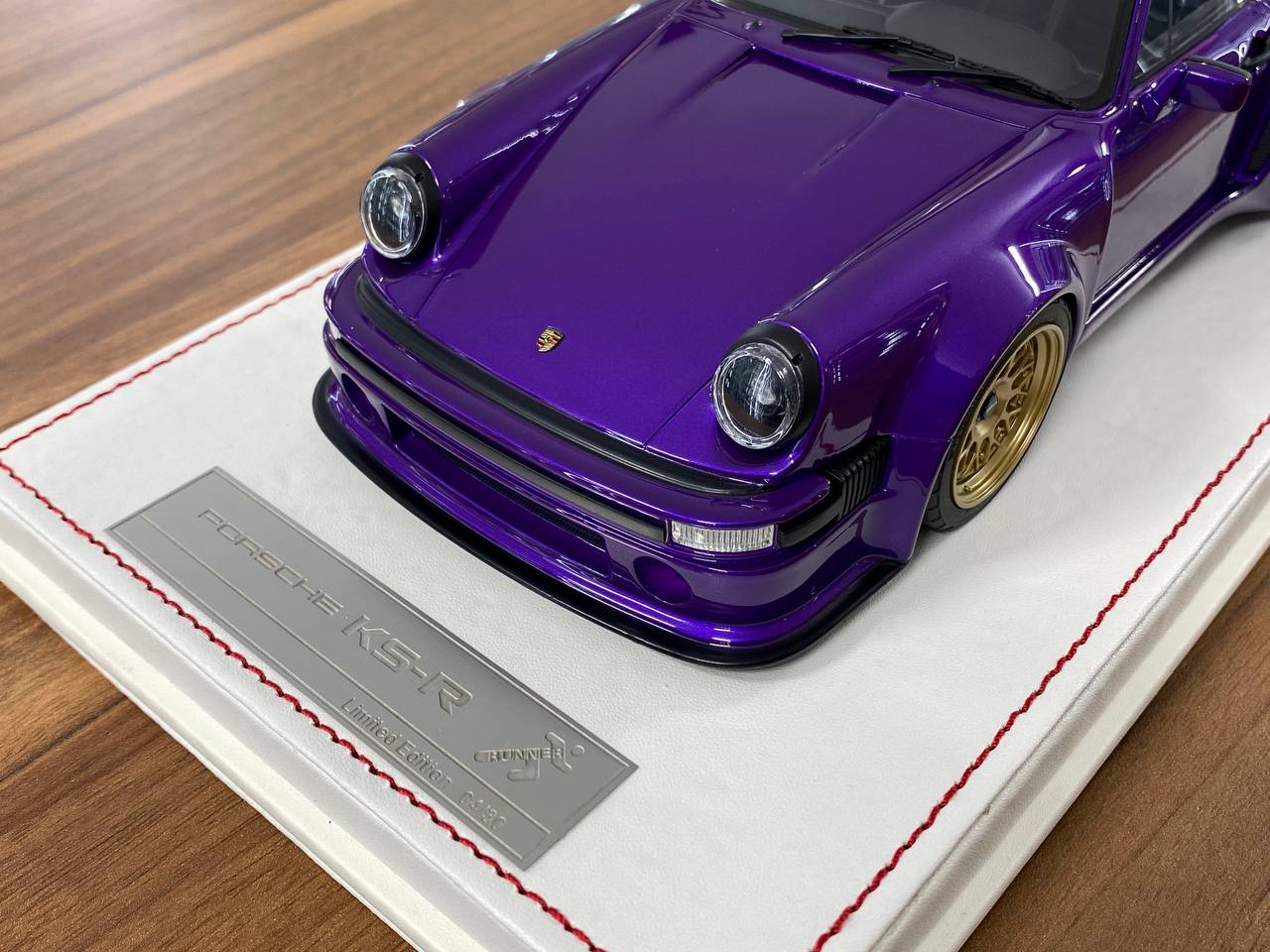 1/18 Resin Model - Porsche KS-R Purple by Runner  (Limited to 30 Pieces)