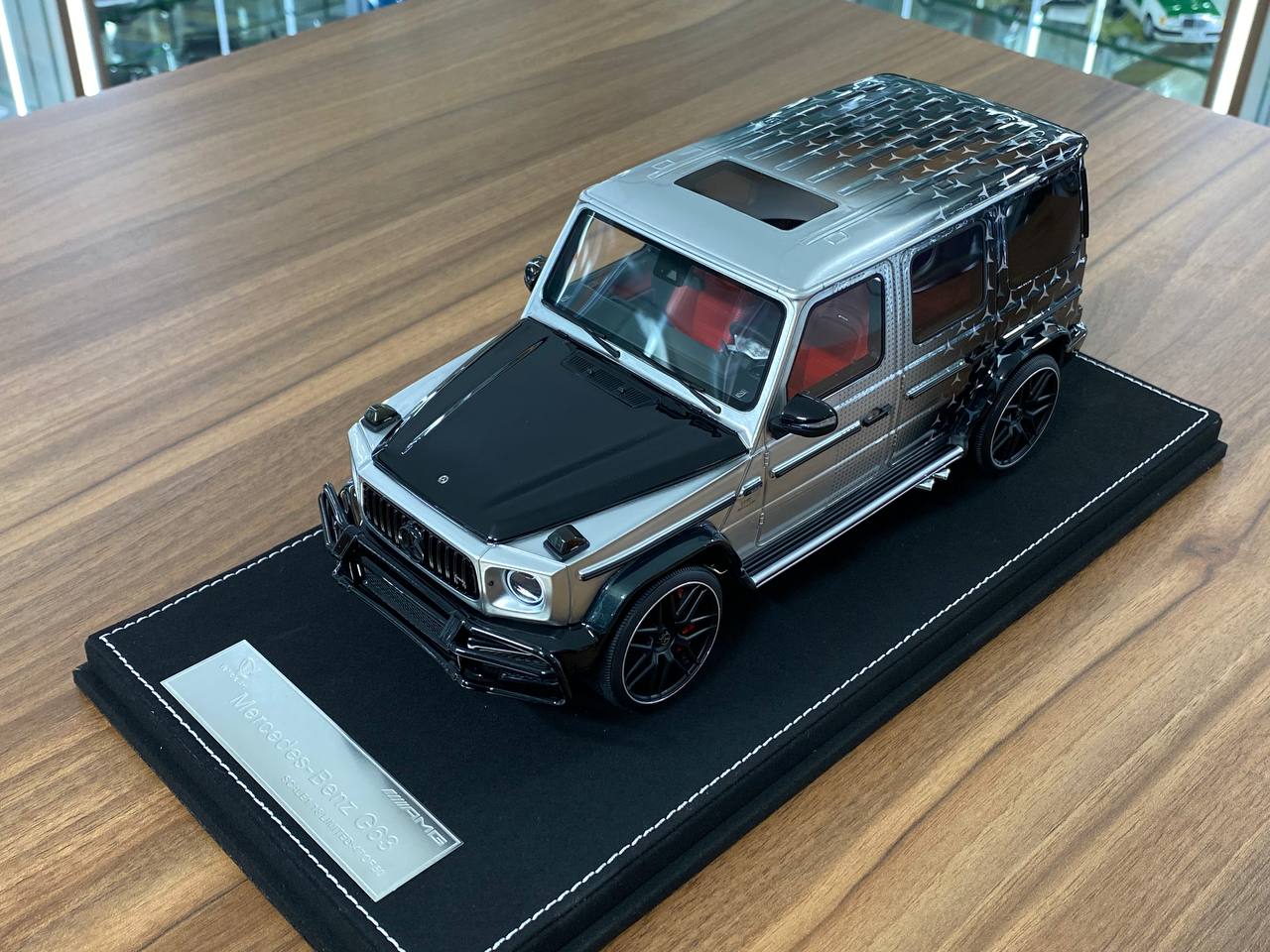 1/18 Resin Model - Mercedes-Benz AMG G63 2019 Black (Vehicle Art)