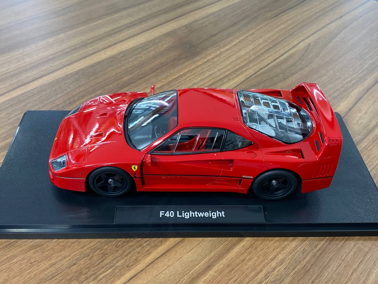 1/18 Ferrari F40 Lightweight Red Model Car by KK Models