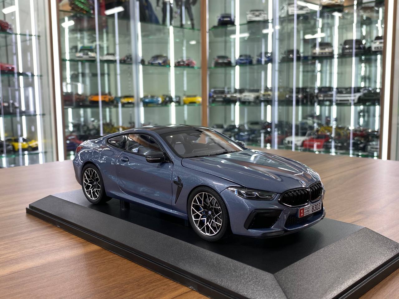 1:18 Metal Diecast - BMW M8 Competition Coupe 2020 by Minichamps