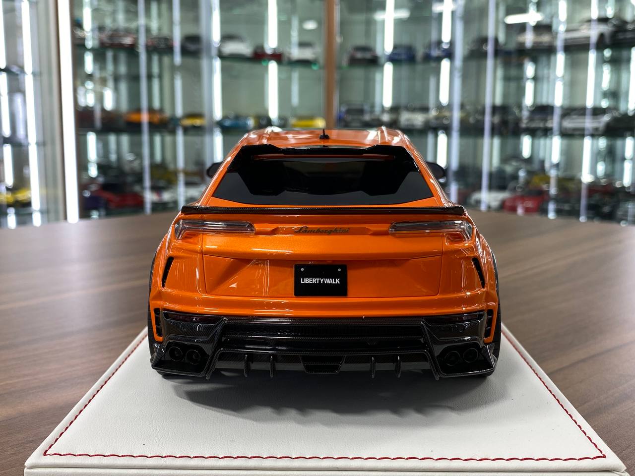 1:18 Resin Model - Lamborghini Urus LB Works by IVY Model (Orange)