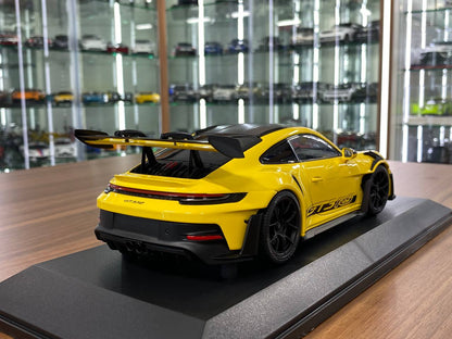 1:18 Diecast Model - Porsche 911 GT3 RS 2023 Weissach Paket by Minichamps