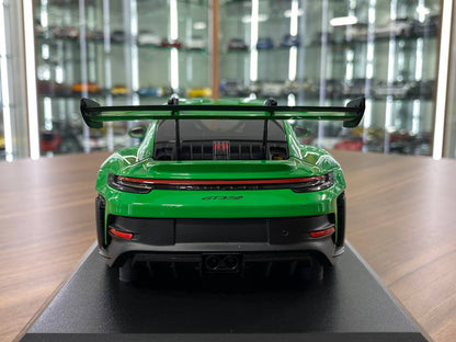 1:18 Diecast Model - Porsche 911 GT3 RS 2023 by Minichamps (Green with Black Wheels)