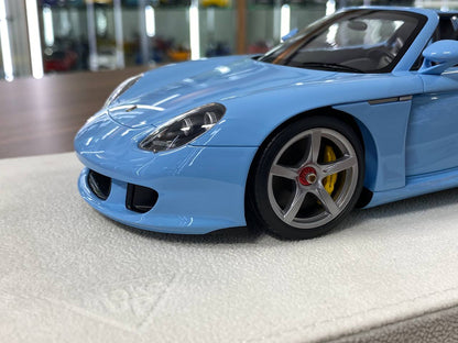 1:18 Resin Model – Make Up Porsche Carrera GT 2004 – Gulf Blue (Limited Edition)