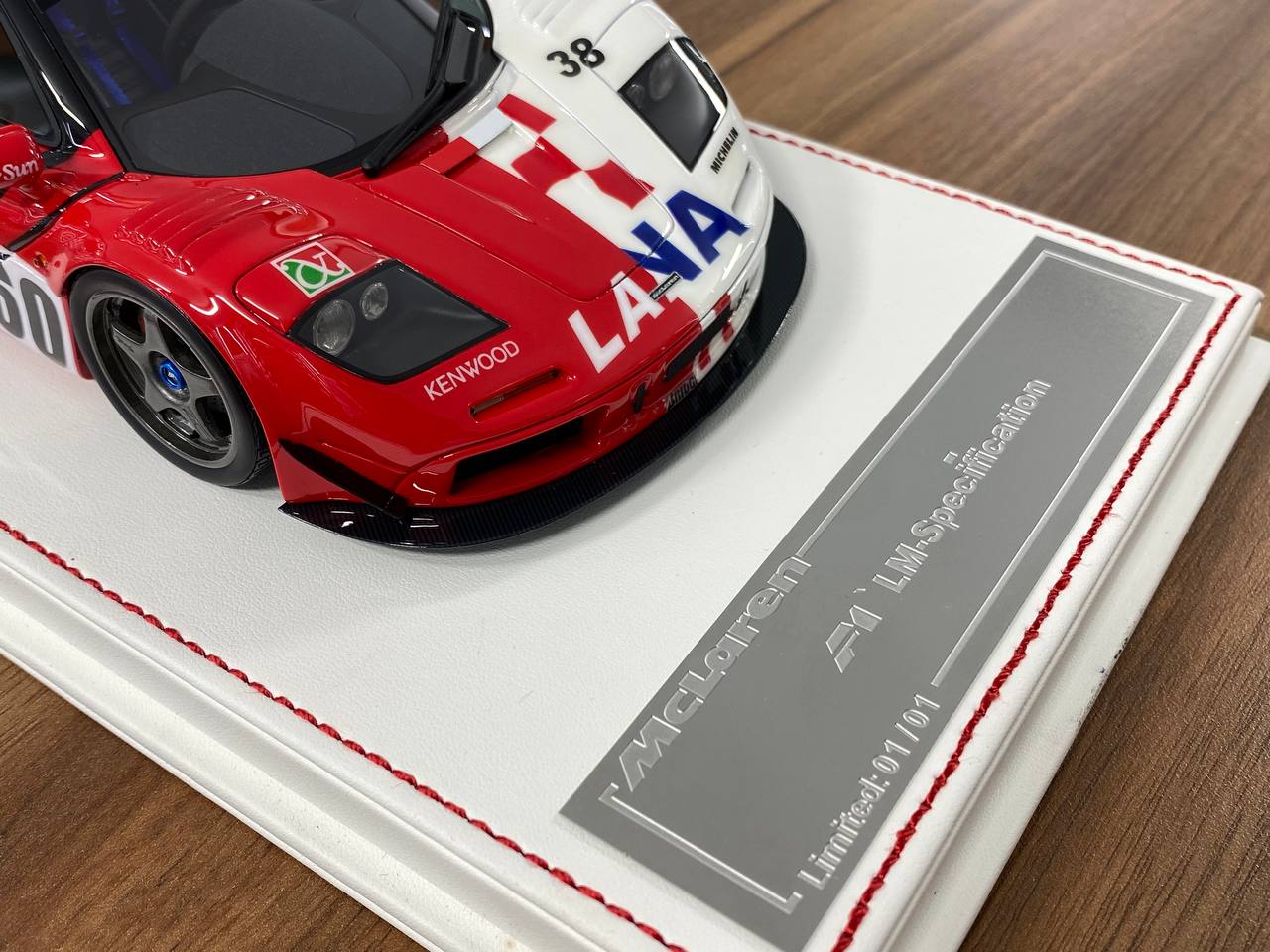 [Extremely RARE] 1:18 Resin Davis & Giovanni McLaren F1 GTR (Fina / Lark Livery) - Limited 1 of 1