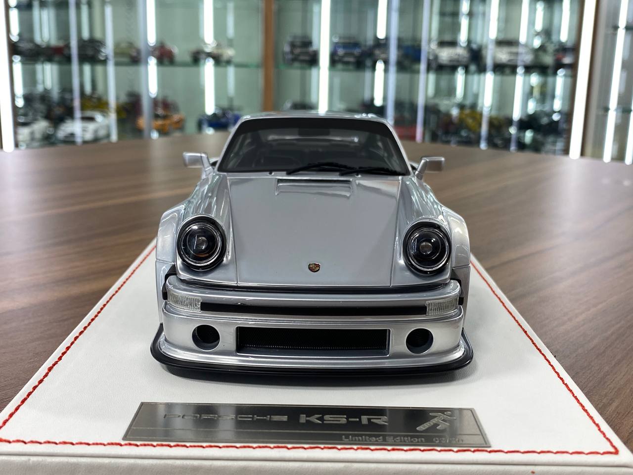 Rare 1/18 Resin Porsche KS-R Silver by Runner – Limited Edition of 30