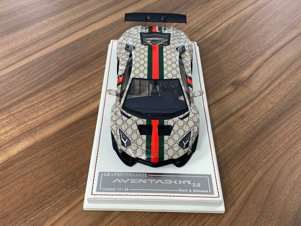 1:18 Resin Model - Davis & Giovanni Lamborghini Aventador 2.0 LB Performance